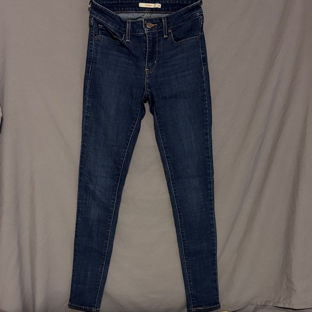 Levi's Women's Dark Indigo 711 Skinny Jeans